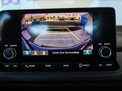 Used 2024 Honda Accord EX image 22