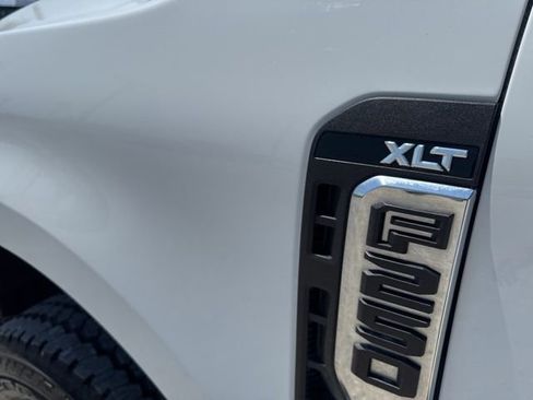 Used 2024 Ford F250 XLT w/ FX4 Off-Road Package image 9
