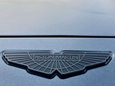 Used 2022 Aston Martin DBX Base image 18