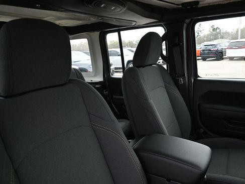 New 2026 Jeep Wrangler Sport image 25