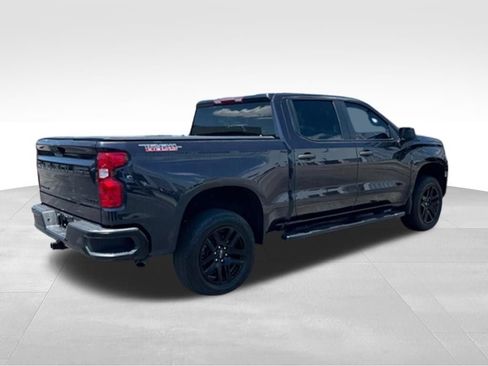 Used 2024 Chevrolet Silverado 1500 Custom Trail Boss w/ Turbomax Blackout Package AWD/4WD image 7