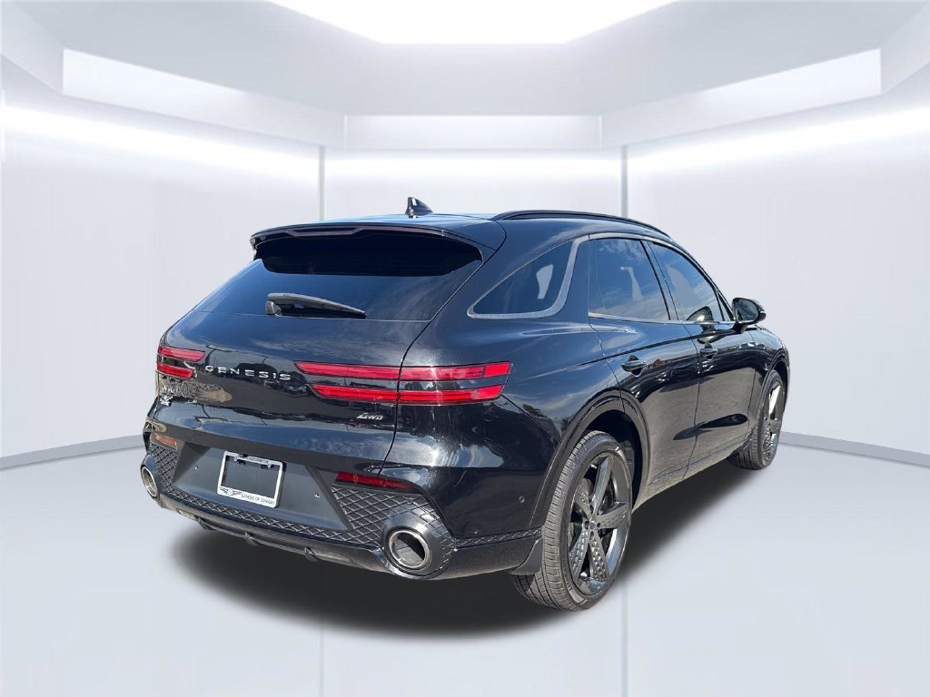 Used 2023 Genesis GV70 2.5T w/ Sport Prestige Package AWD/4WD image 4