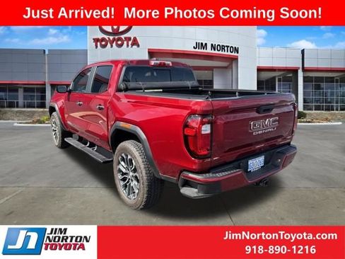 Used 2024 GMC Canyon Denali AWD/4WD image 5