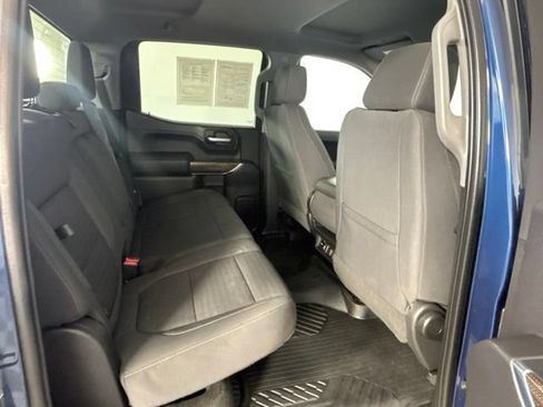Used 2021 Chevrolet Silverado 1500 RST AWD/4WD image 31
