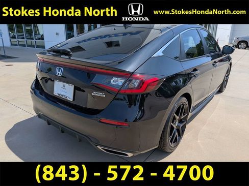 Certified 2024 Honda Civic Sport Touring image 3