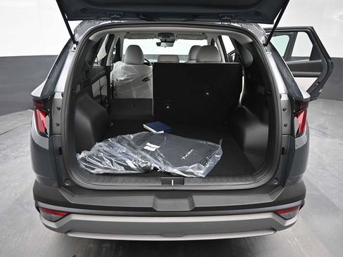 New 2026 Hyundai Tucson SE AWD/4WD image 13