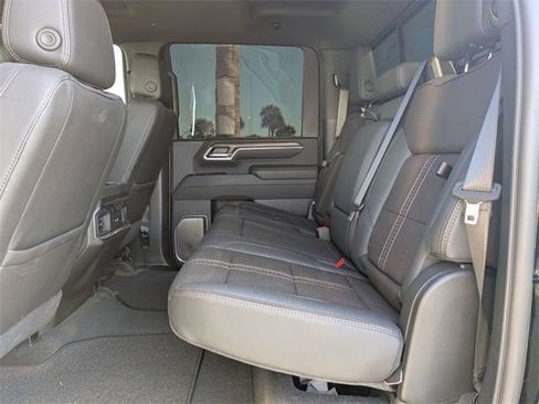 Used 2025 Chevrolet Silverado 2500 High Country w/ Midnight Edition image 16