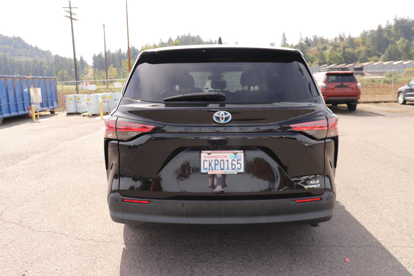 Used 2022 Toyota Sienna XLE FWD image 6
