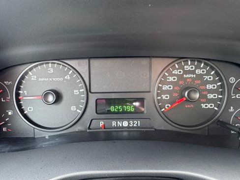 Used 2006 Ford F250 XL RWD image 16