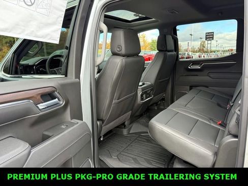 New 2026 GMC Sierra 1500 SLT w/ SLT Premium Plus Package image 11