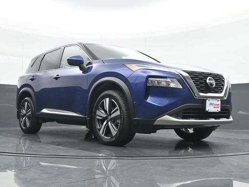 Used 2021 Nissan Rogue Platinum image 24