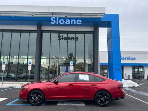 Used 2023 Honda Accord Sport image 16