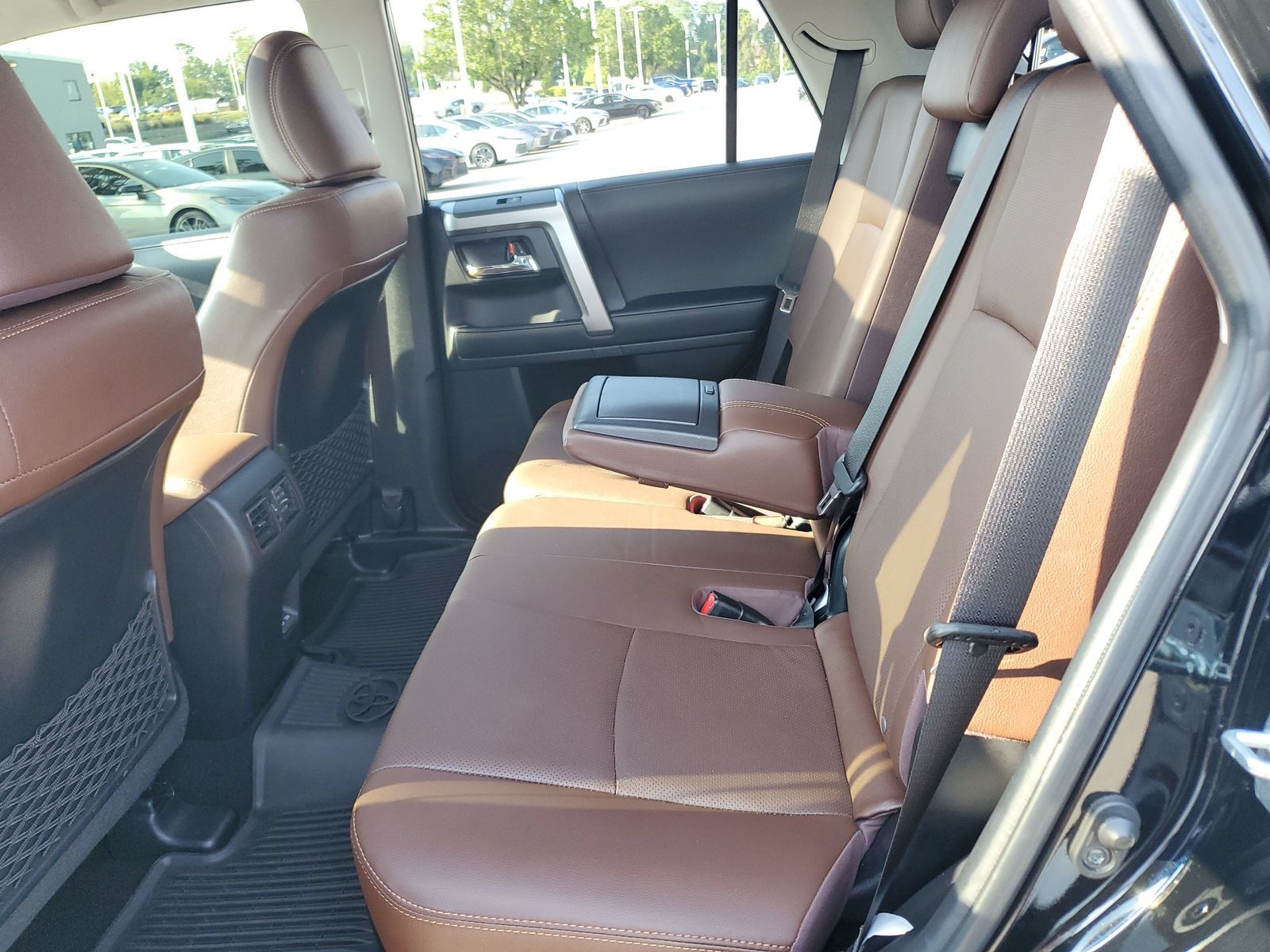Used 2023 Toyota 4Runner Limited AWD/4WD image 13