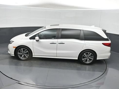 Used 2023 Honda Odyssey Touring image 44