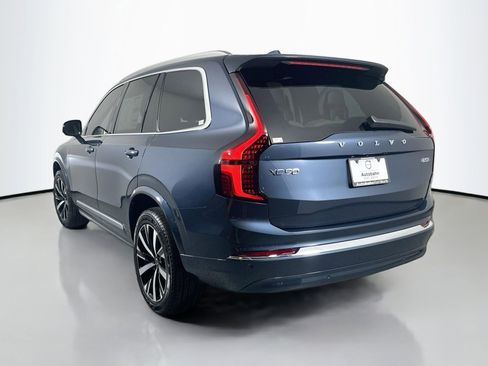 New 2026 Volvo XC90 B5 Core image 8