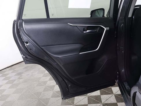 Used 2022 Toyota RAV4 XLE w/ Convenience Package AWD/4WD image 26