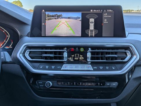 Used 2024 BMW X3 xDrive30i image 21