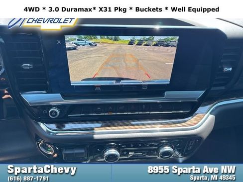 Used 2023 GMC Sierra 1500 Elevation image 13