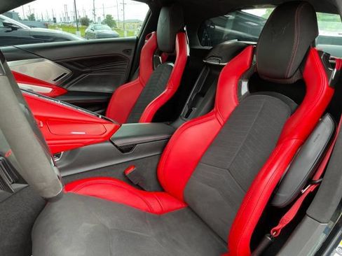 Used 2025 Chevrolet Corvette E-Ray w/ ZER Performance Package AWD/4WD image 28