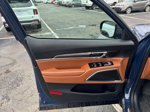 Used 2025 Kia Telluride SX Prestige X-Line image 13