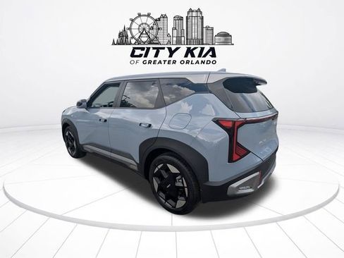 New 2027 Kia Seltos EX FWD image 4
