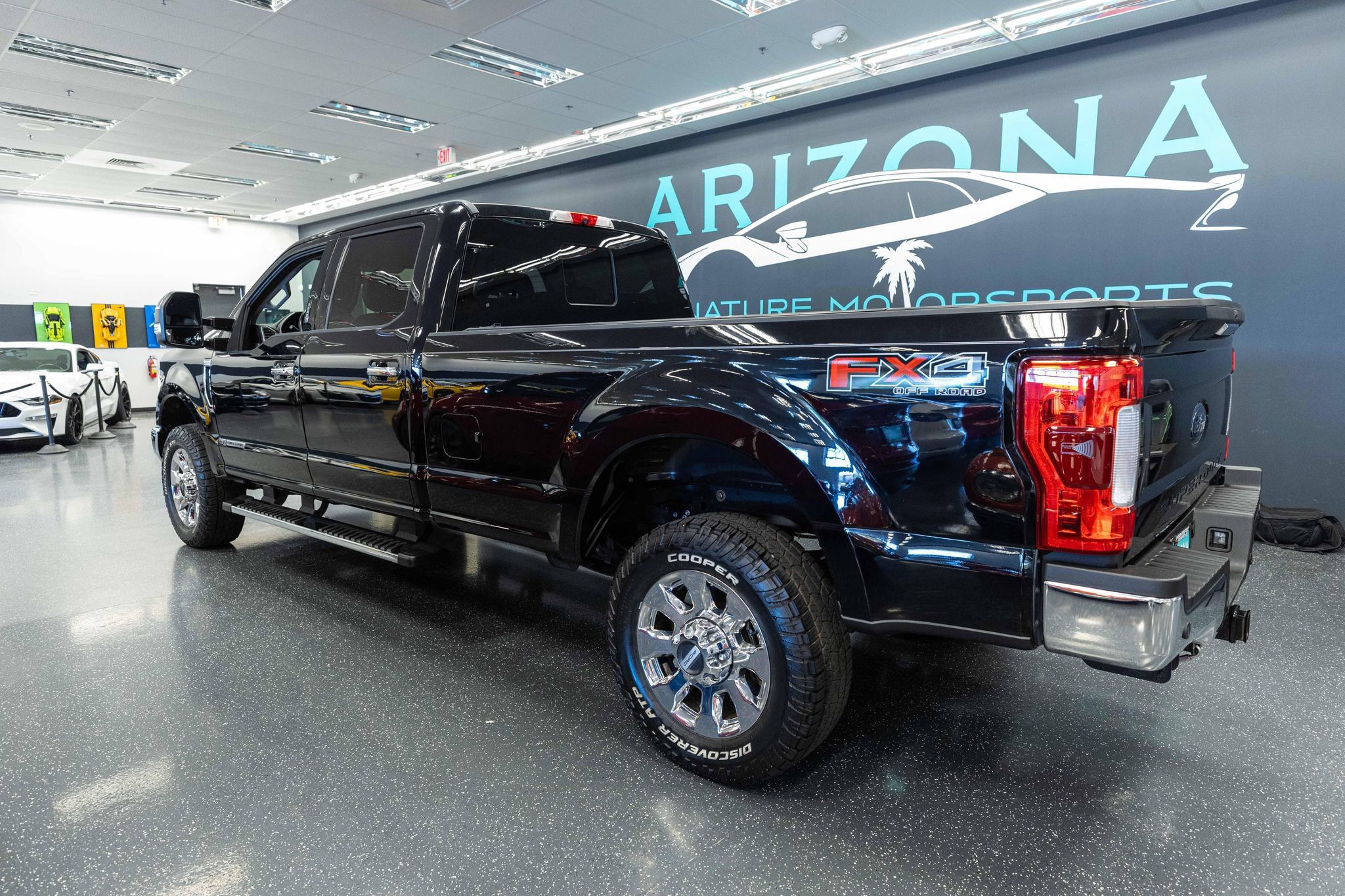 Used 2017 Ford F350 Lariat w/ Chrome Package AWD/4WD image 9