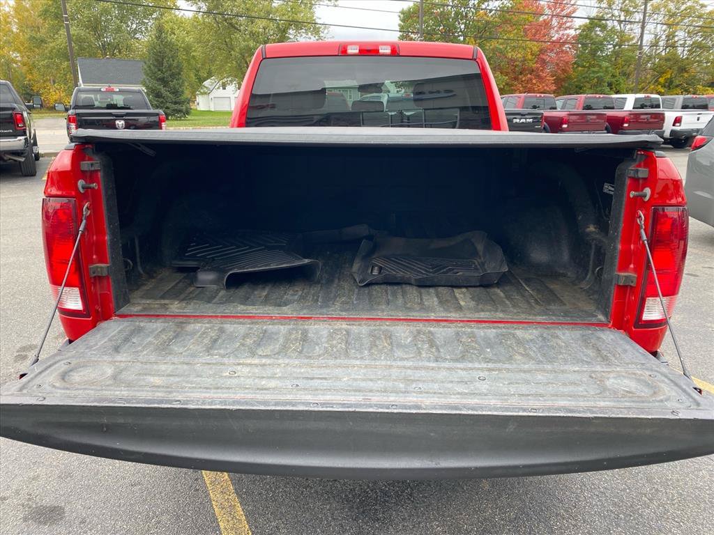 Used 2018 RAM 1500 Express AWD/4WD image 21