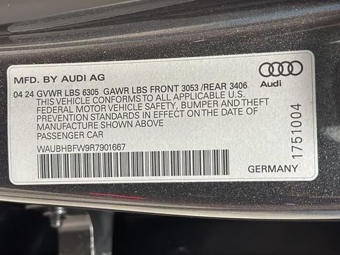 Used 2024 Audi RS e-tron GT w/ Carbon Performance Package AWD/4WD image 27