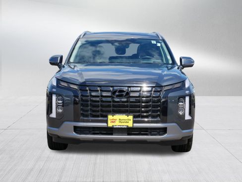 Used 2023 Hyundai Palisade Limited AWD/4WD image 2