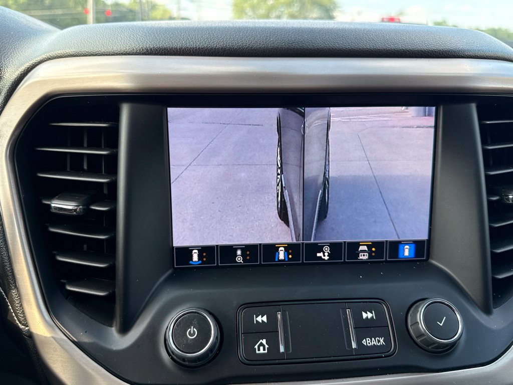 Used 2022 GMC Acadia Denali w/ Denali Ultimate Package AWD/4WD image 37