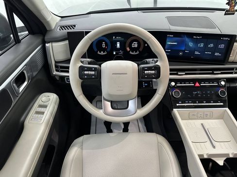 Used 2024 Hyundai Santa Fe SEL FWD image 24