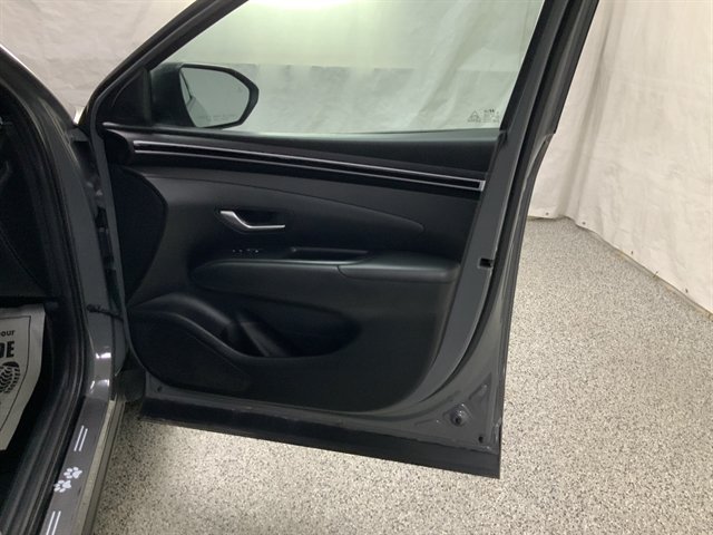 Used 2023 Hyundai Santa Cruz SEL w/ Activity Package FWD image 24