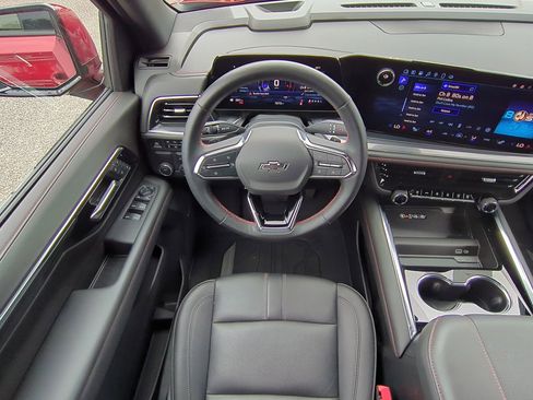 Used 2025 Chevrolet Tahoe RST w/ Comfort Package image 16