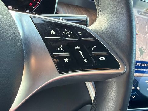 Certified 2025 Mercedes-Benz GLC 350e 4MATIC image 28