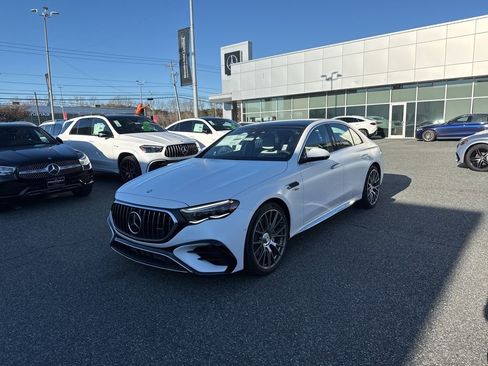 New 2026 Mercedes-Benz E 53 AMG e 4MATIC Sedan image 1