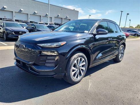 New 2025 Audi Q6 e-tron Premium Plus w/ Premium Plus image 9