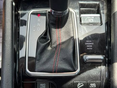 Used 2022 Jeep Compass Trailhawk w/ Sun and Sound Group AWD/4WD image 18