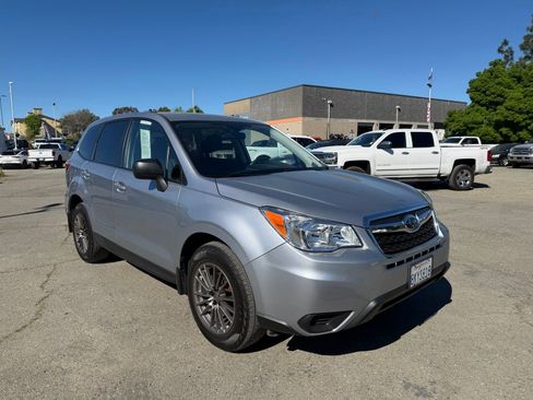 Used 2014 Subaru Forester 2.5i image 7