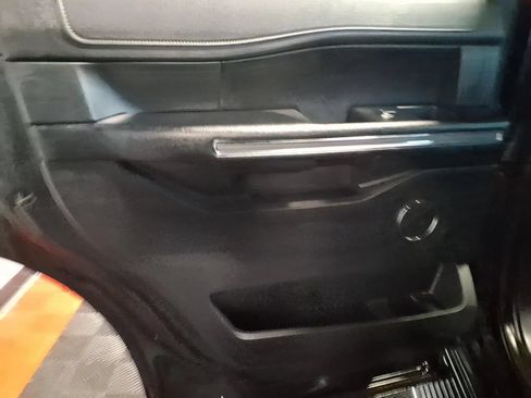 Used 2021 Ford Expedition XLT AWD/4WD image 14