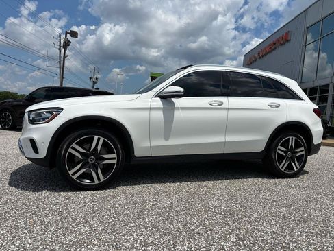 Used 2021 Mercedes-Benz GLC 300 w/ Premium Package image 2