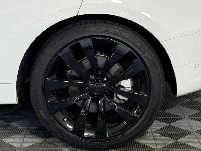 New 2026 Land Rover Range Rover Sport Dynamic SE AWD/4WD image 14