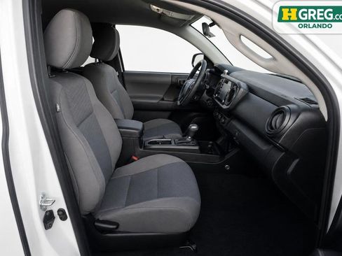 Used 2022 Toyota Tacoma SR RWD image 16
