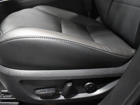 Used 2025 INFINITI QX50 Luxe image 19