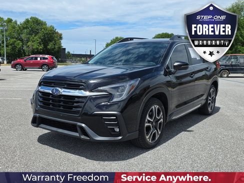 Used 2023 Subaru Ascent Limited AWD/4WD image 2