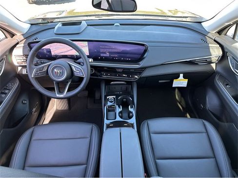 New 2025 Buick Envision Preferred image 4