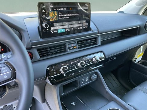 New 2025 Honda Pilot EX-L image 12