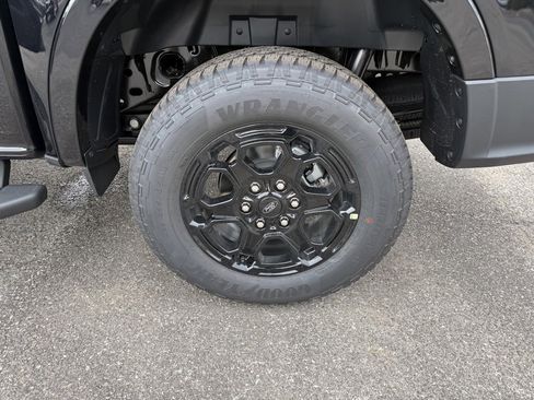New 2025 Ford Ranger XLT w/ Black Appearance Package image 29