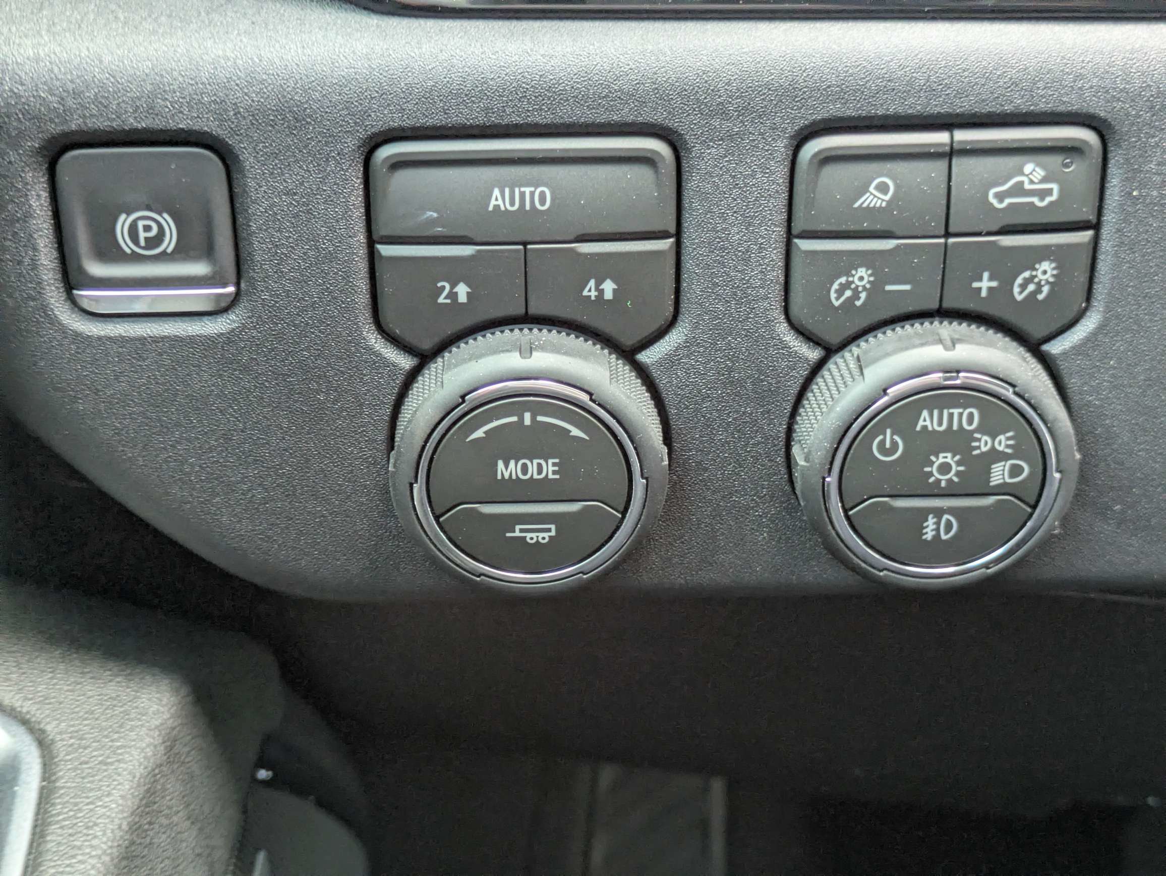 New 2026 Chevrolet Silverado 1500 RST w/ RST All Star Premium Package AWD/4WD image 14