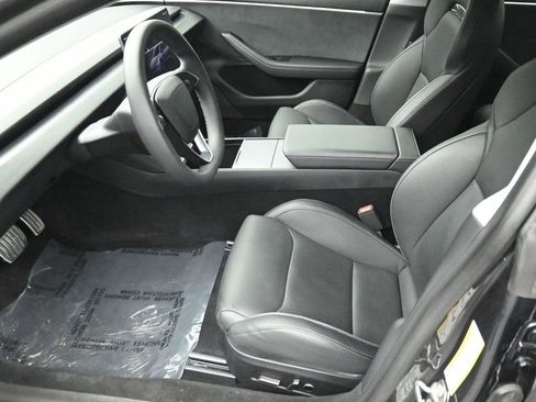 Used 2024 Tesla Model 3 Performance image 10