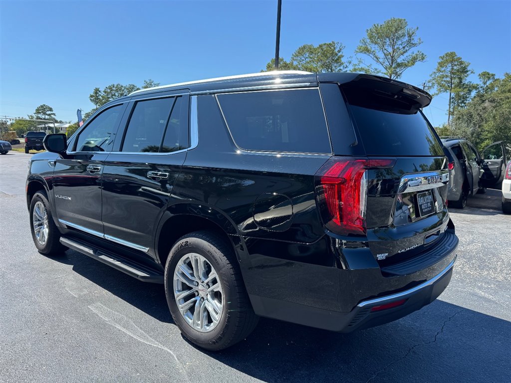 Used 2022 GMC Yukon SLT AWD/4WD image 6